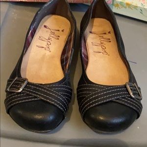 Gently used flats